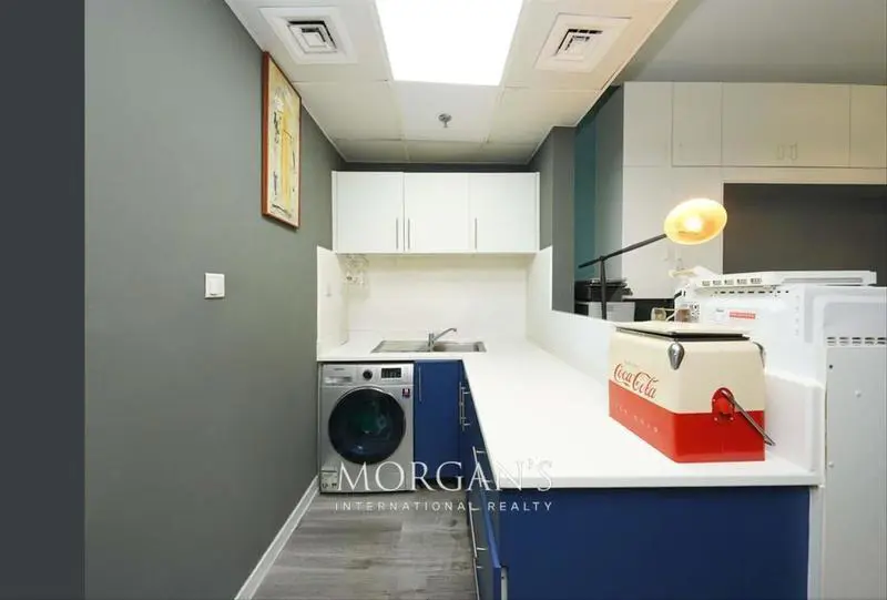 renovated-pool-view-furnished.webp