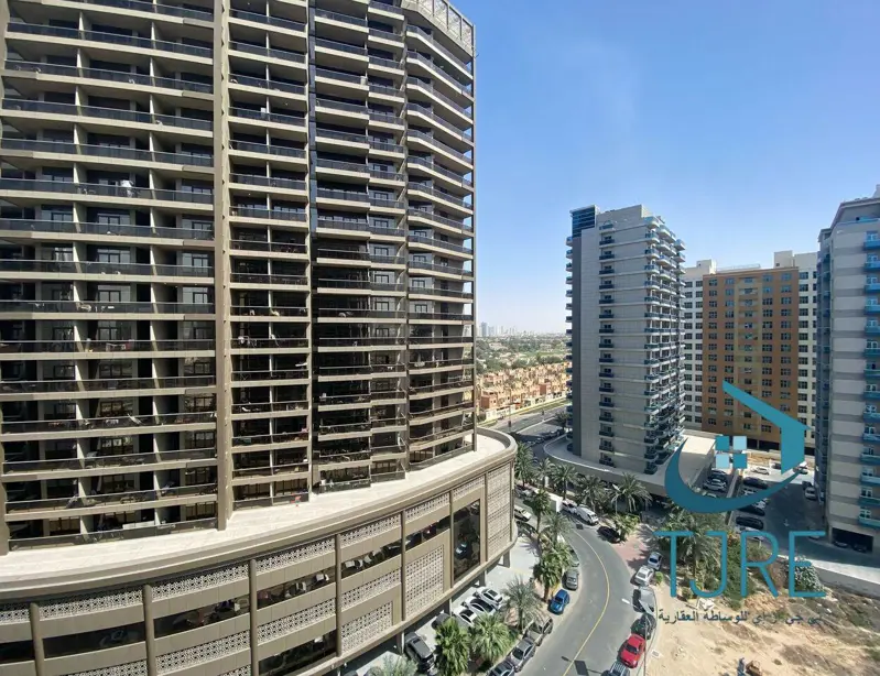 rented-1bhk-uniestate-tower-dubai-sports-city.-1.webp