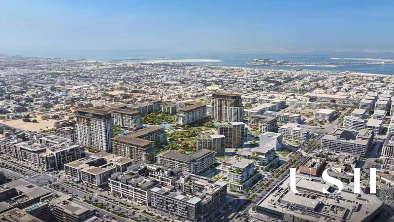 resale-full-park-and-downtown-skyline-view-2.webp