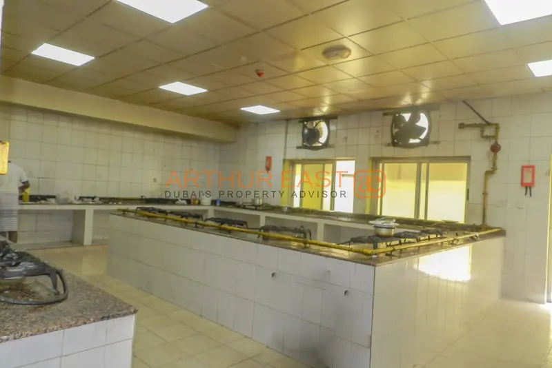 rooms-aed-450-per-person-in-jebel-ali.webp
