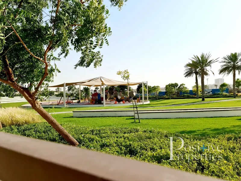 single-row-garden-view-well-maintained.webp