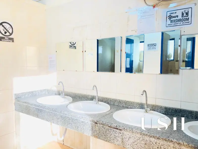 small-camp-10-rooms-6-person-near-grand-mall-1.webp