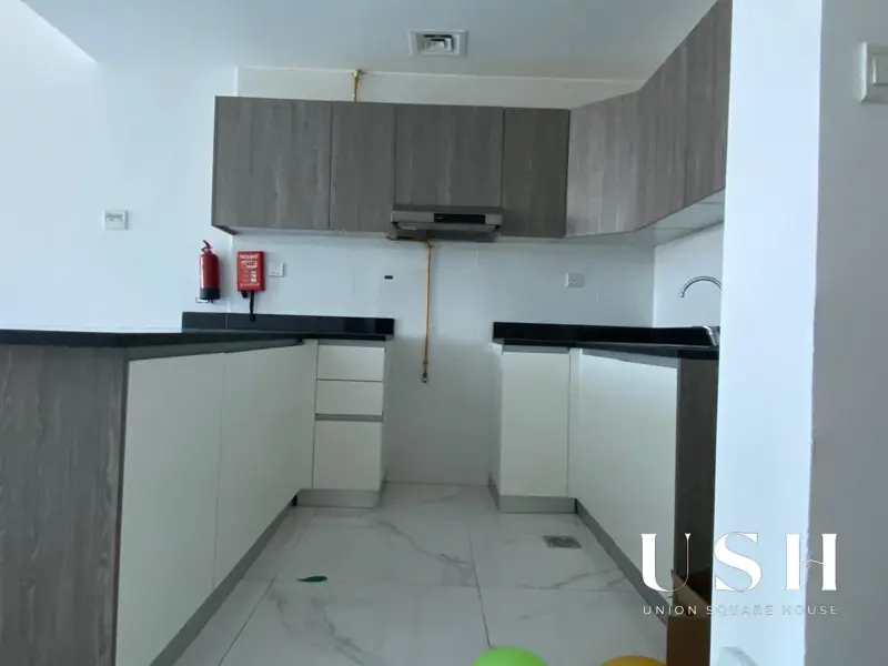 spacious-2-bedroom-maid-room-high-floor.webp