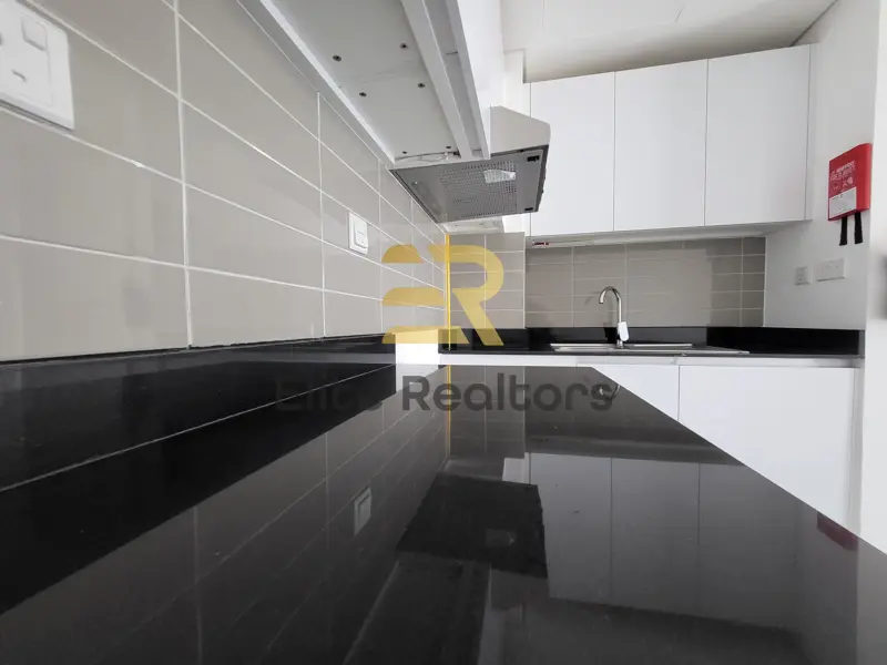 spacious-and-bright-brand-new-1-bed.webp