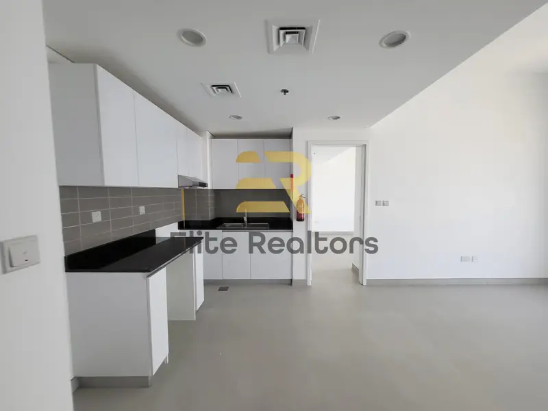 spacious-and-bright-brand-new-1-bed.webp