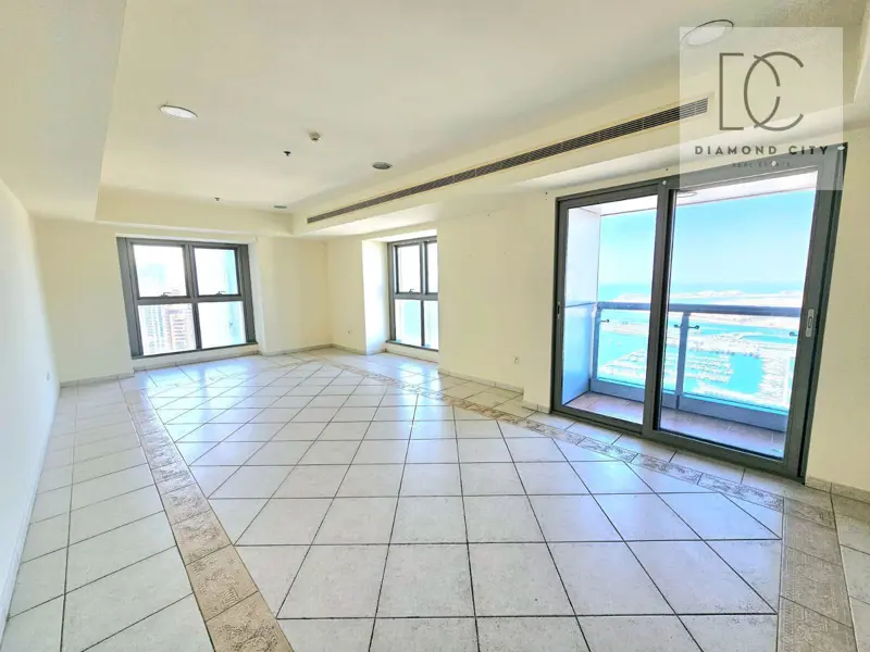 spacious-higher-floor-full-sea-view.webp