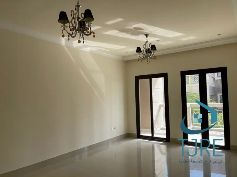 spacious-layout-elegant-1br-unfurnished-road-view.webp