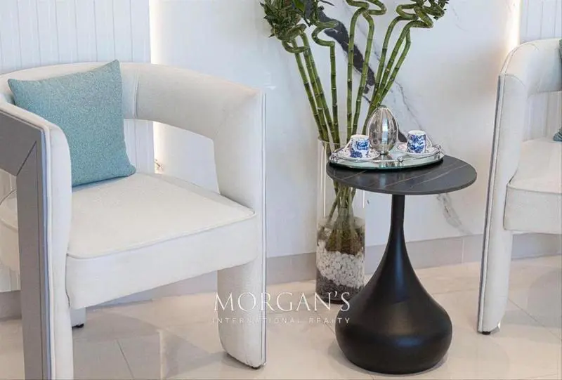 spacious-unit-fully-furnished-corner-unit.webp