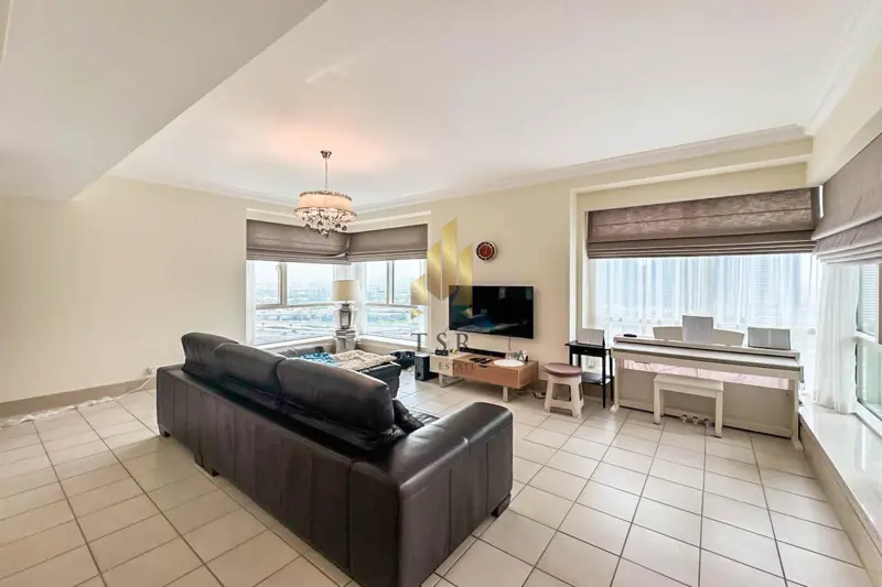 spacious-unit-marina-view-golf-course-view.webp