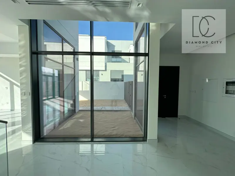 standalone-villa-modern-layout-brand-new.webp