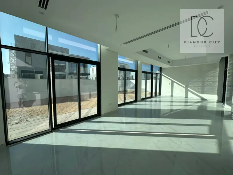 standalone-villa-modern-layout-brand-new.webp