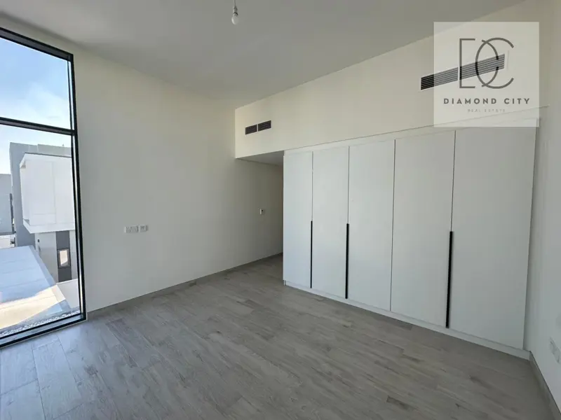 standalone-villa-modern-layout-brand-new.webp