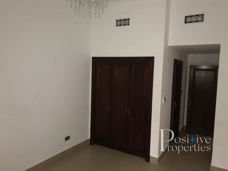 stunning-apartmentchiller-free-unfurnished..webp