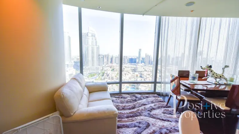 stunning-apartmentfountain-viewfully-furnished-1.webp