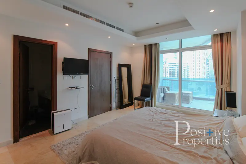 stunning-marina-view-full-furnished-great-location.webp