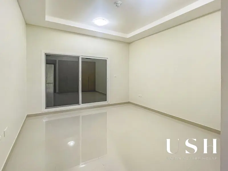 super-spacious-high-floor-brand-new-1.webp