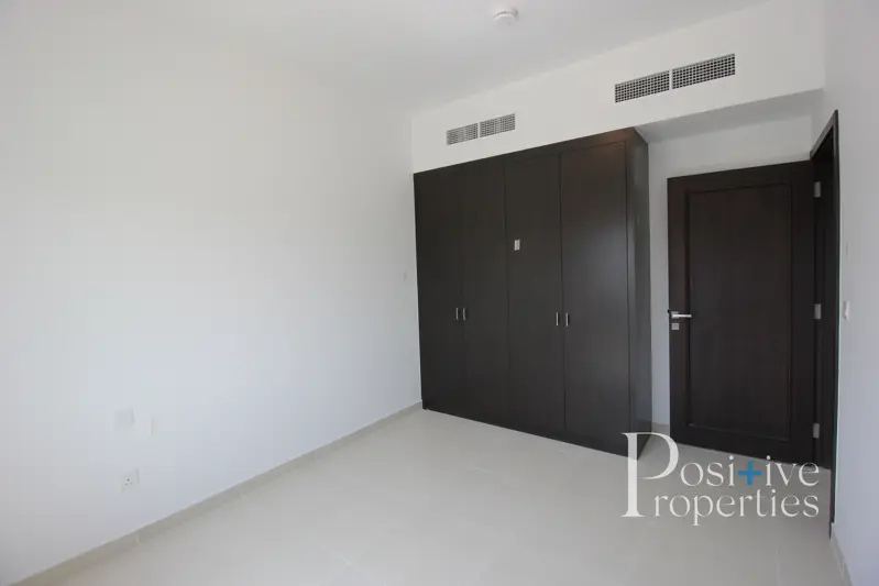 type-c-brand-new-townhouse-comes-with-dark.webp