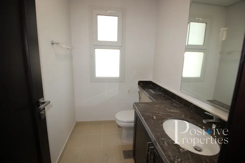 type-c-mid-unit-3-bed-maids-room.webp