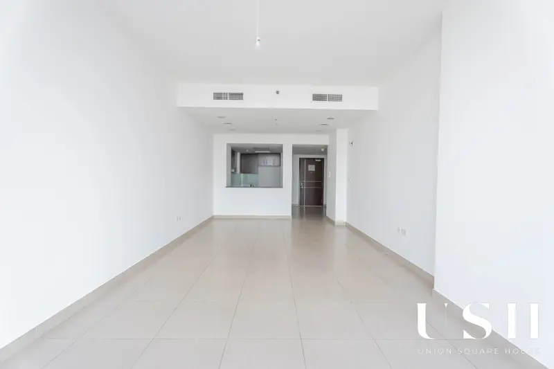 unique-opportunity-largest-3br-full-canal-view-4.webp