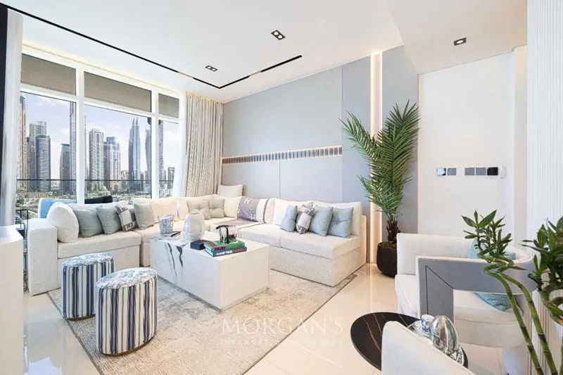 upgraded-and-fully-furnished-corner-unit-2.webp