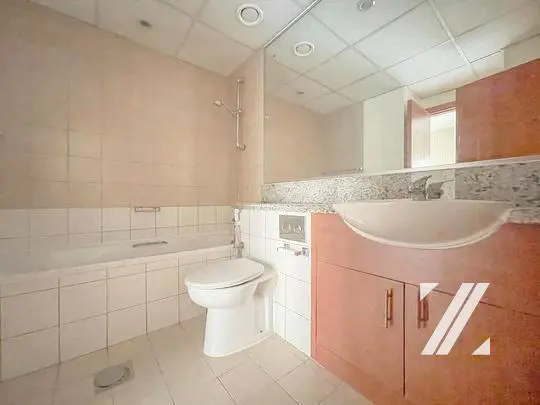 upgraded-i-courtyard-i-chiller-free.webp
