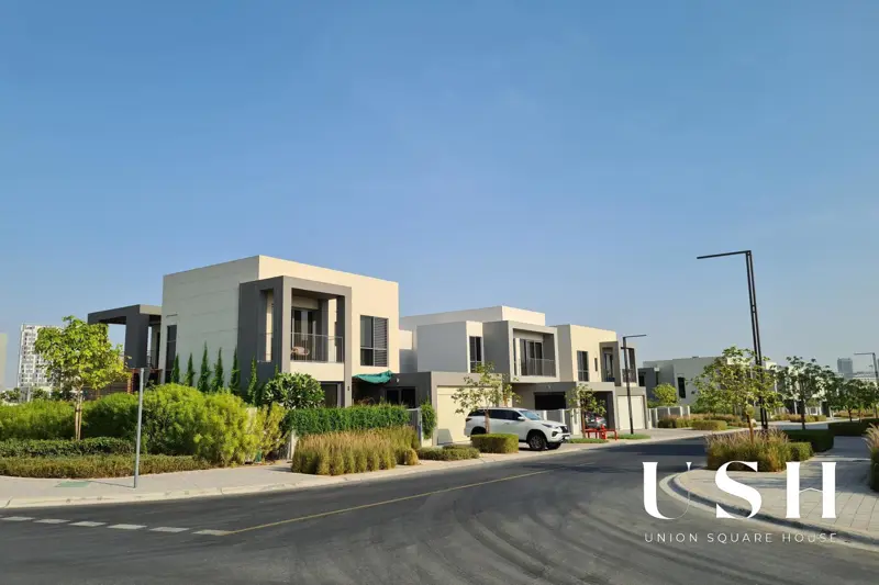 upgraded-landscape-garden-ready-to-move-in.webp