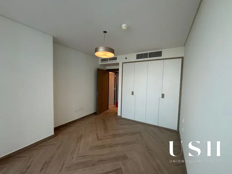 upgraded-unit-higher-floor-glow-garden-view.webp