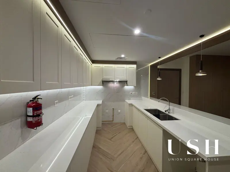 upgraded-unit-higher-floor-glow-garden-view.webp