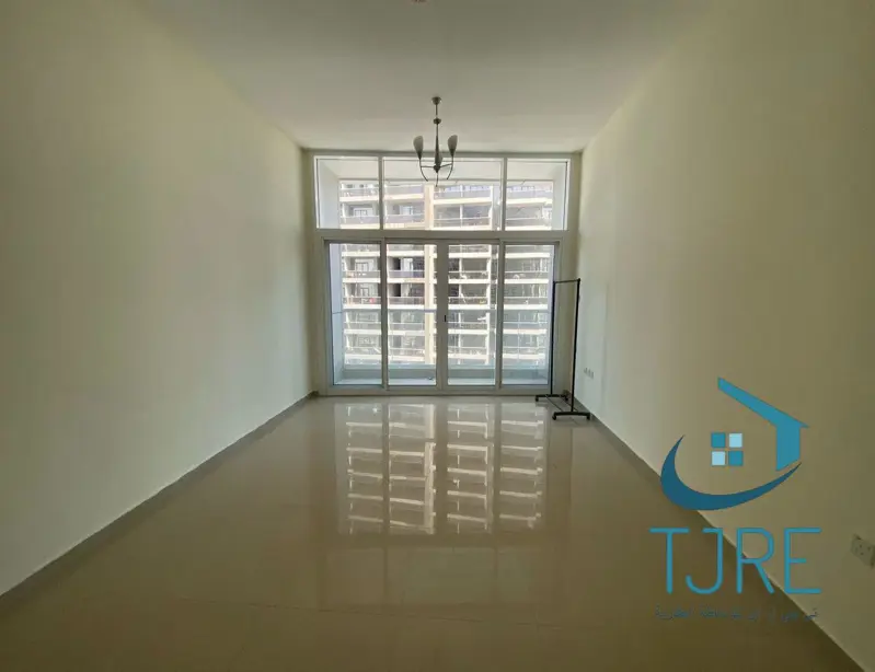 vacant-expecting-good-roi-ready-to-move.webp