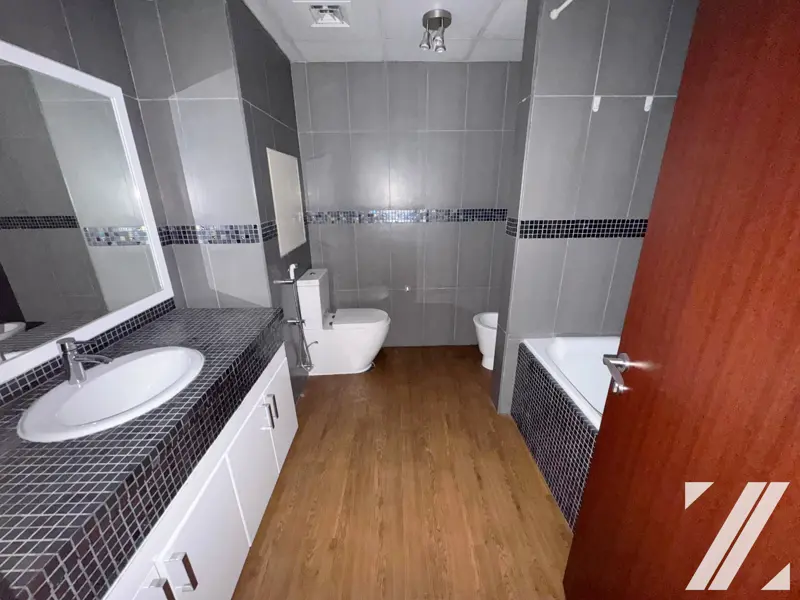 vacant-i-community-view-maids-room.webp