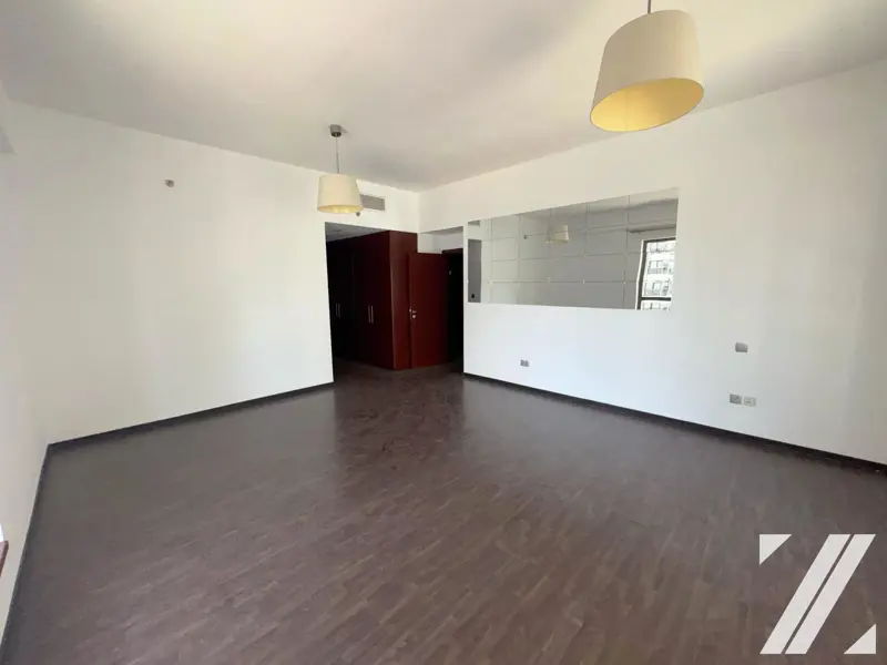 vacant-i-community-view-maids-room.webp