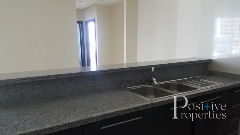 vacant-now-spacious-3-bedroom-maid.webp