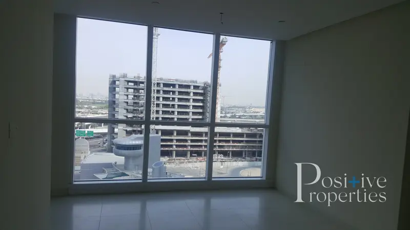 vacant-now-spacious-3-bedroom-maid.webp