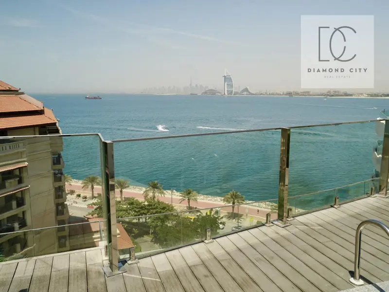 vacant-penthouse-sea-view-private-pool-1.webp