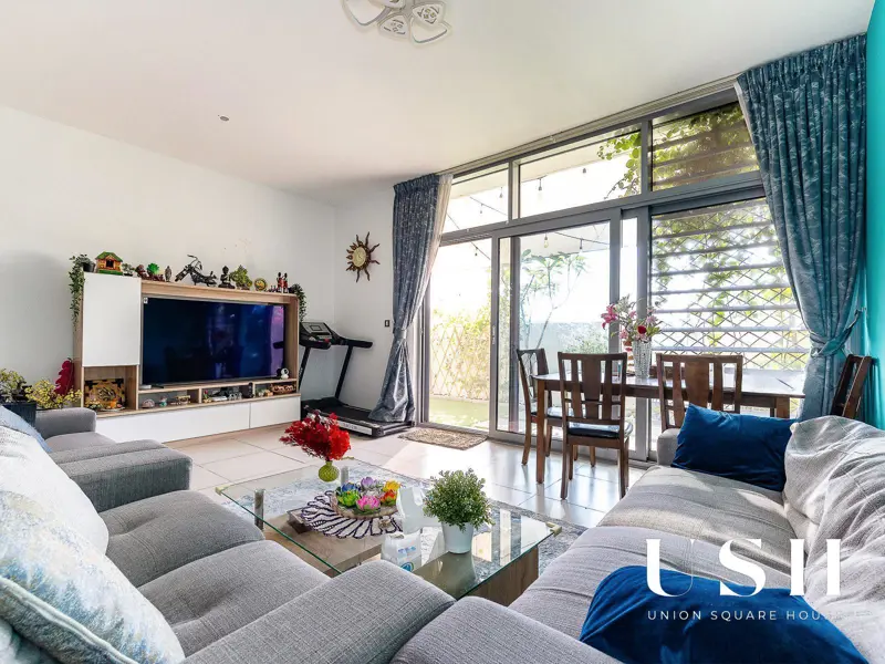 vacating-soon-bright-spacious-2beds-study.webp