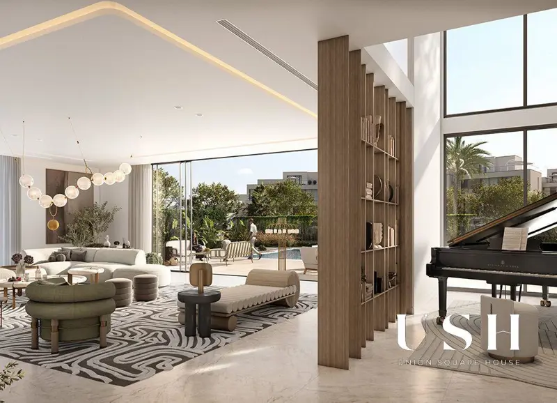 waterfront-villa-motivated-seller-on-the-park-1.webp